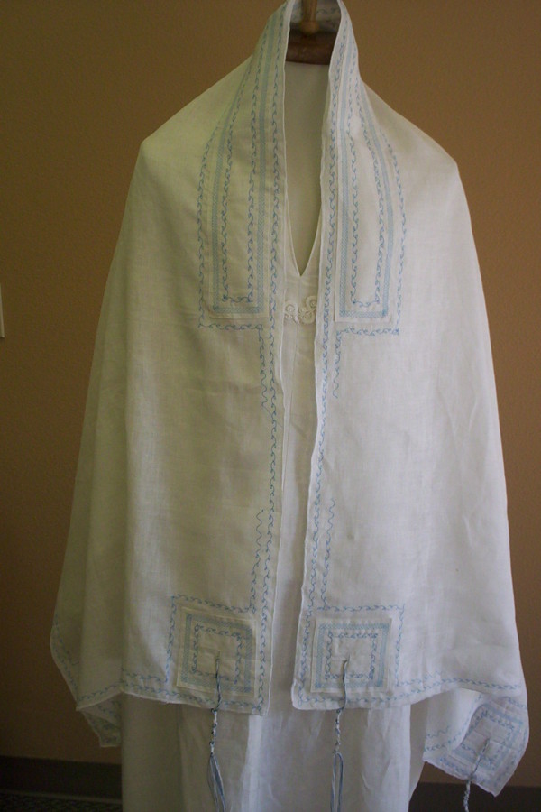 White Atonement Tallit 100% Linen